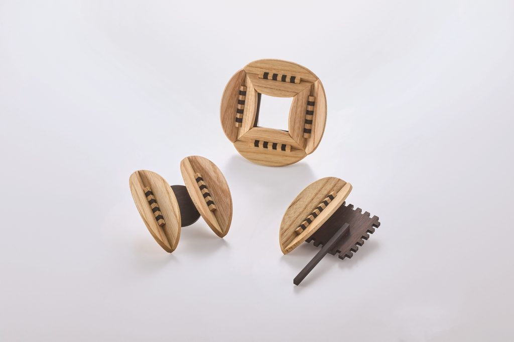 グッドマテリアル賞（佐竹ガラス賞）：林 帝澐　LIM Jewoon“The Structural Leaf”